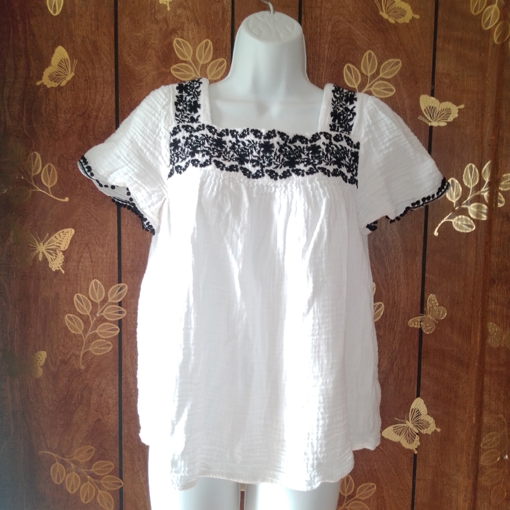 Old Navy White Peasant Blouse with Black Embroidery